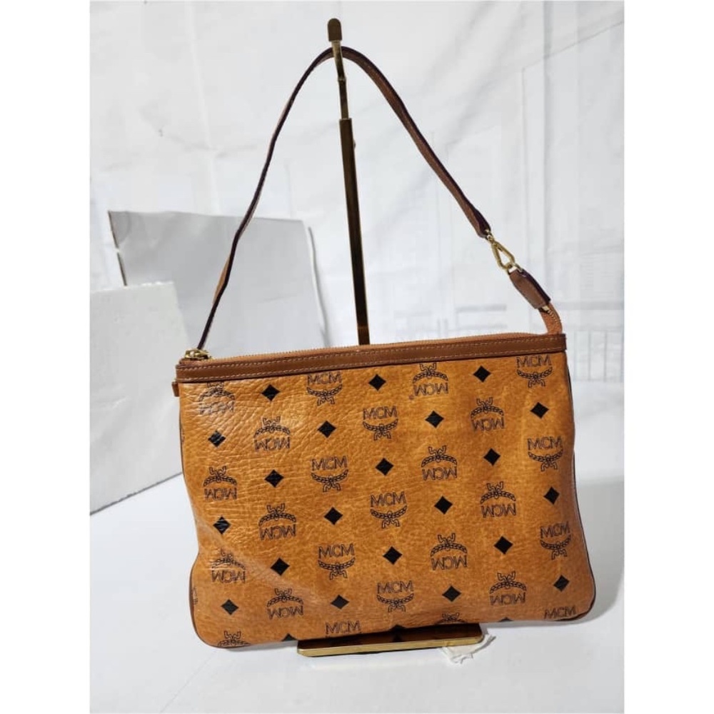 Authentic MCM Visetos Liz Shopper Tote Pochette Cognac